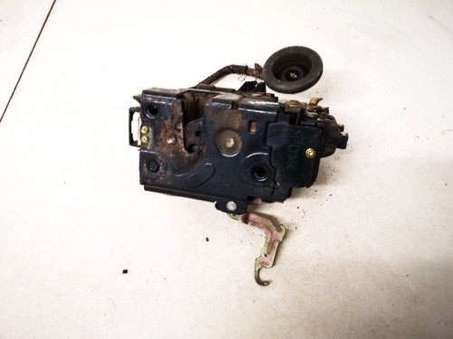 Türschloss Zentralverriegelung Tür Vorne Rechts  Volkswagen Go DE1368275-88