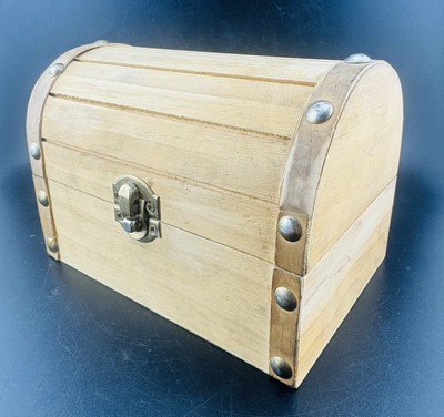 Large Natural Wood Trinket / Storage Box w Brass Hardware 6 1/4''x 4 1/4''x 4 3/4''