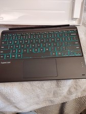 Type case Surface Pro 9 keyboard.