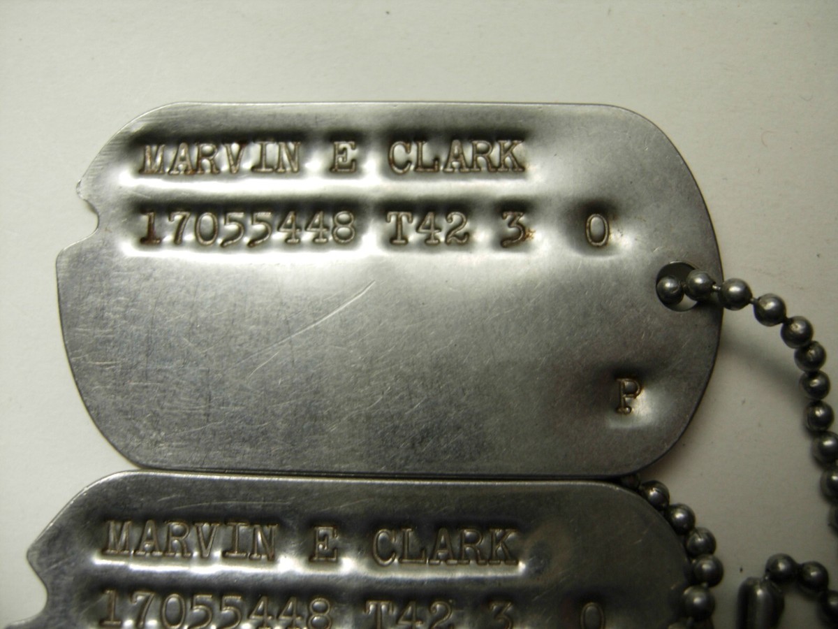 WW2 US Army Dog Tag Pair - Marvin E Clark 17055448 T42-3 XB | eBay