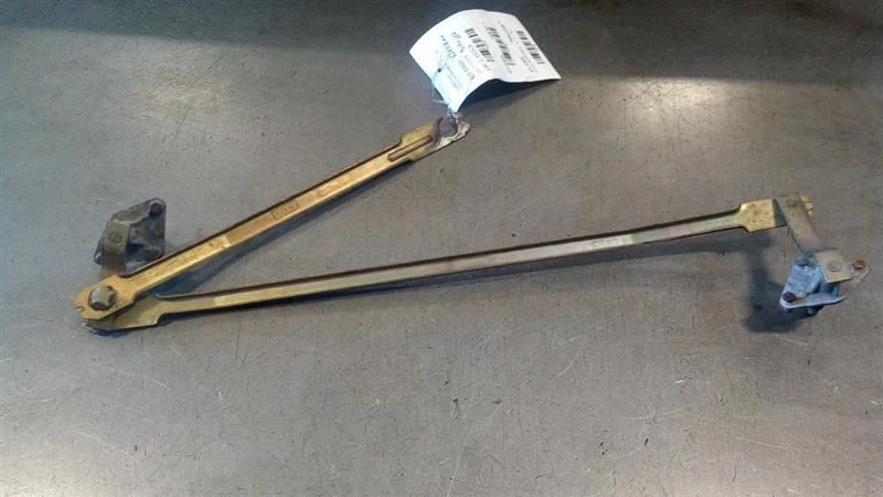 Acoplamiento de transmisión limpiaparabrisas 77-79 NISSAN PICKUP620 LIL Hustler Ute J15/16 7271361 Foto 4 de 4