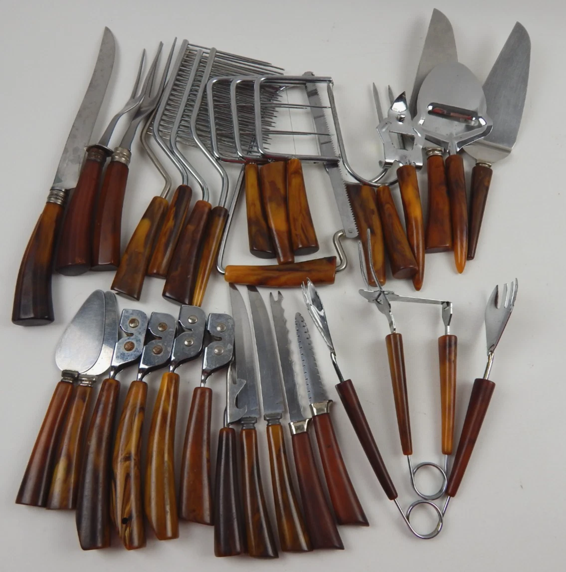 Vintage, Retro & Mid-Century Bakelite Collectibles for sale | eBay