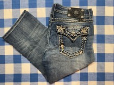 Miss Me Capri Jeans - JP5418P - Size 30 Rhinestones