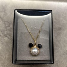 Disney Mickey-Shaped Pearl Necklace Beautiful design Easy to use and durable Pop