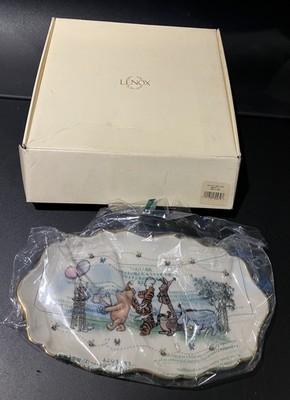 Lenox Winnie Puuh The Birthday Brigade Fine Ivory China Bonboniere Tablett 26 cm