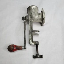 Maid of Honor Vintage Meat Grinder No 15