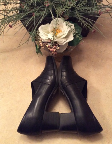 Clarks Women's Un Damson Adele Black Leather Pump Size 8.5M EUC! - 第 6/9 張圖片