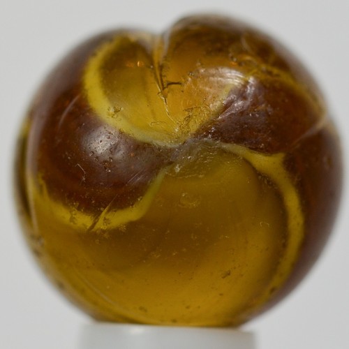 Handmade Yellow Ribbon Lutz Marble, Amber Base 9/16 in, Near Mint, Germany S1381 - Picture 5 of 7