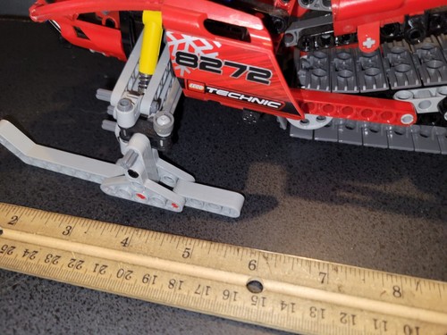 LEGO TECHNIC: Snowmobile (8272) Incomplete Missing Parts - Picture 4 of 16