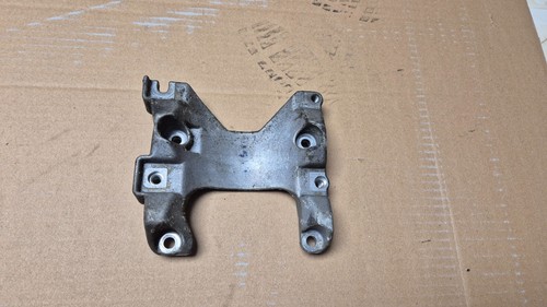 Audi 80 B4 2,6 2,8 Halterung Klimakompressor 078260835C