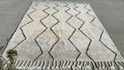 Souk Handmade 8x11' Wool Rug White/Black VG Cond. L.A./CA p/u — photo 3