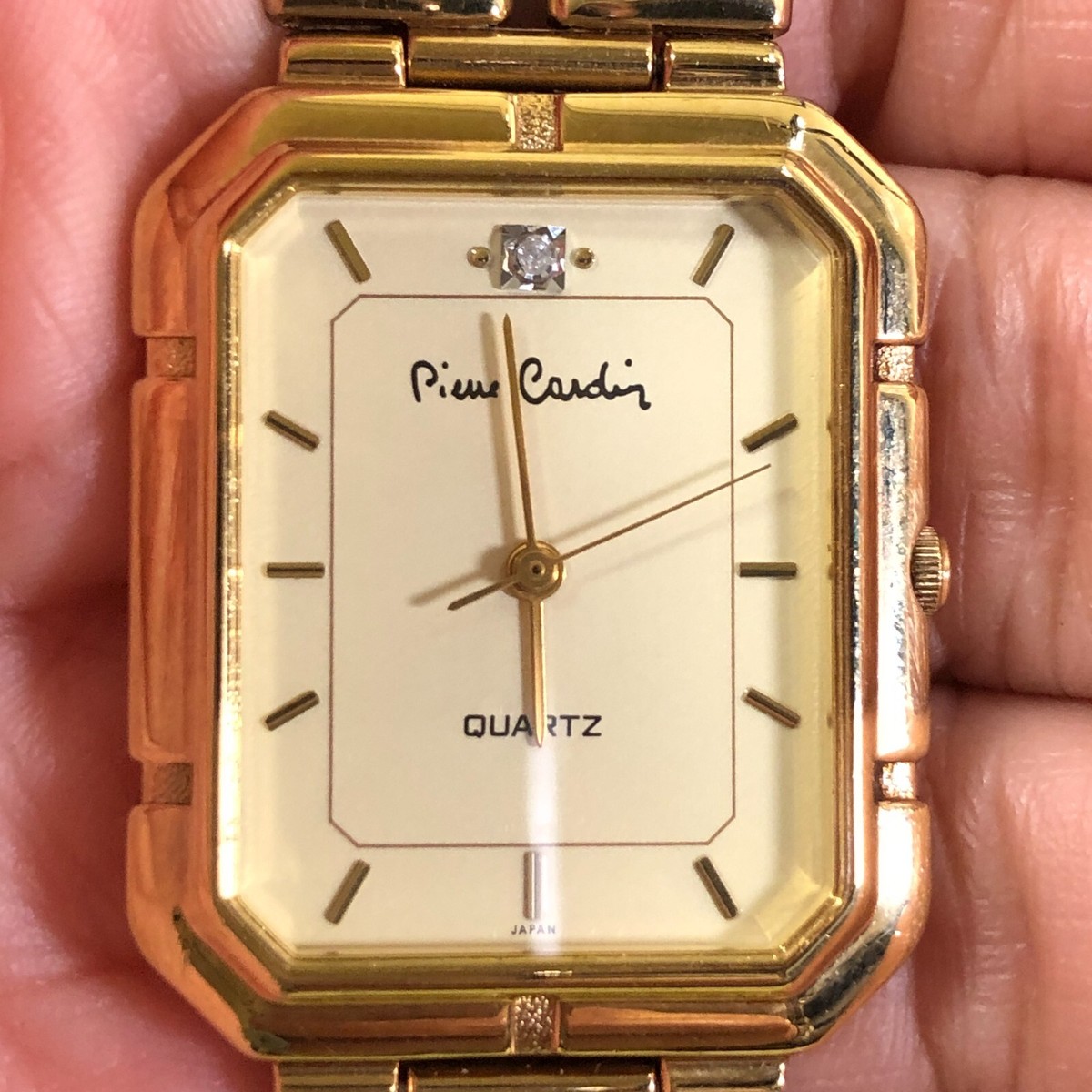 pierre cardin ゴールドアナログ時計 Elegant Men's/woman Pierre Cardin Watch Two Toned Gold