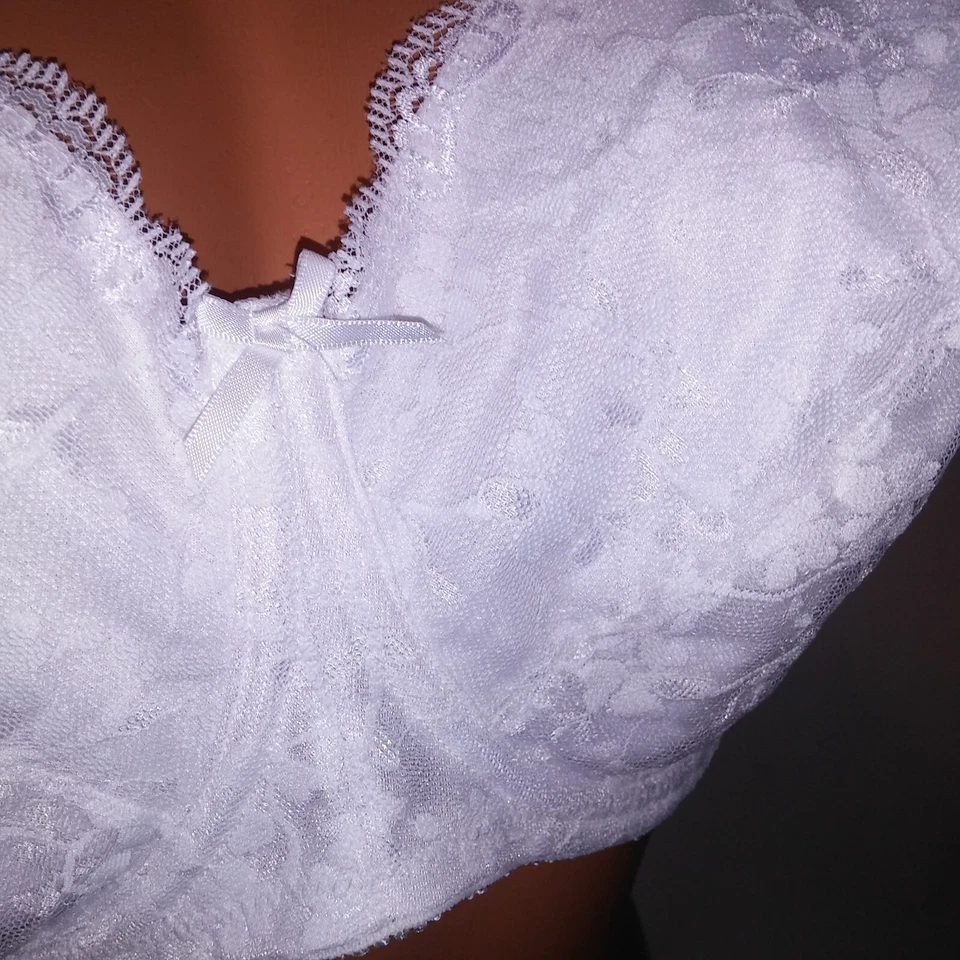 Sujetador Playtex 40DD Sin Forro Blanco Sólido Encaje Con Aros Minimizador Foto 4 de 4