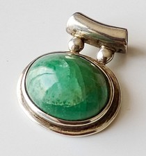 Pendentif en Emeraude et Argent Sterling 925 (3,7 g).