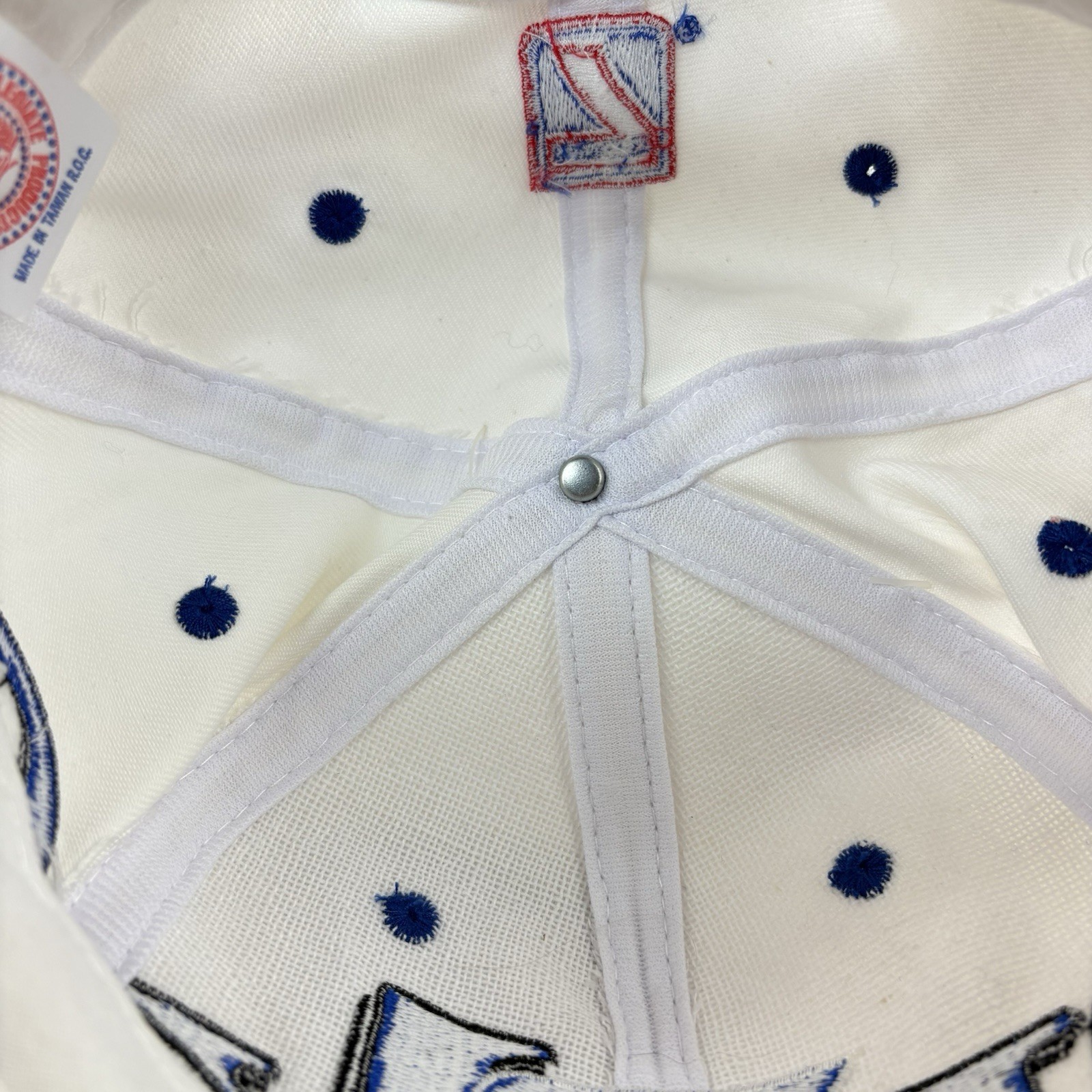 NWT VTG Duke Blue Devils Logo 7 Side Spell Out Snapback Cap Hat - Embroidered