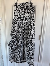 Avara Black & White Brady Midi Dress Size Small NWT