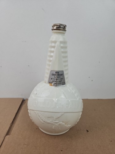 Vintage Art Deco 1939 World's Fair Uranium Milk Glass Vinegar Bottle Uranium Glo