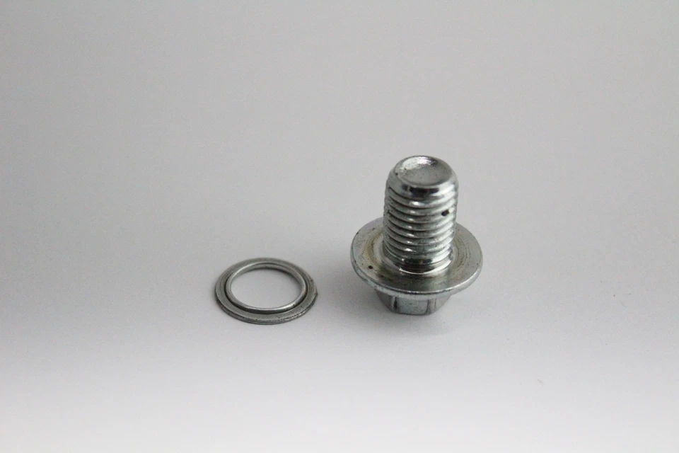 PERNO DRENAJE ACEITE MOTOR YAMAHA YZF R3 MT-03 19-25 90340-12808-00 Foto 2 de 4