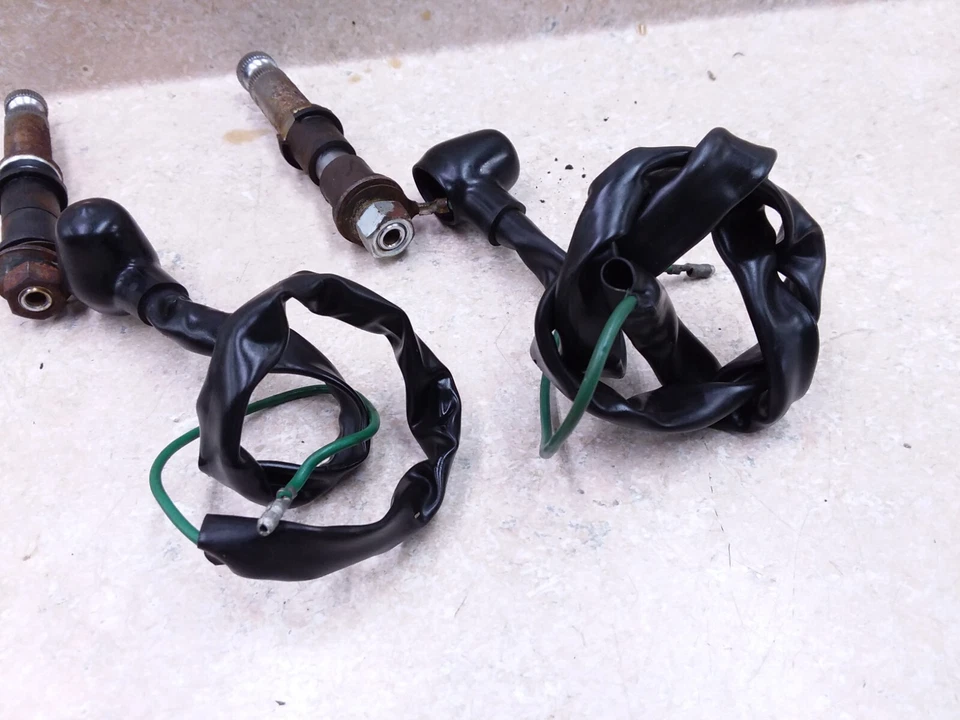 Par de postes de montaje de señal de giro trasero Honda 400 Hawk II CB CB400 CB400T 1978 ANX-C Foto 4 de 4