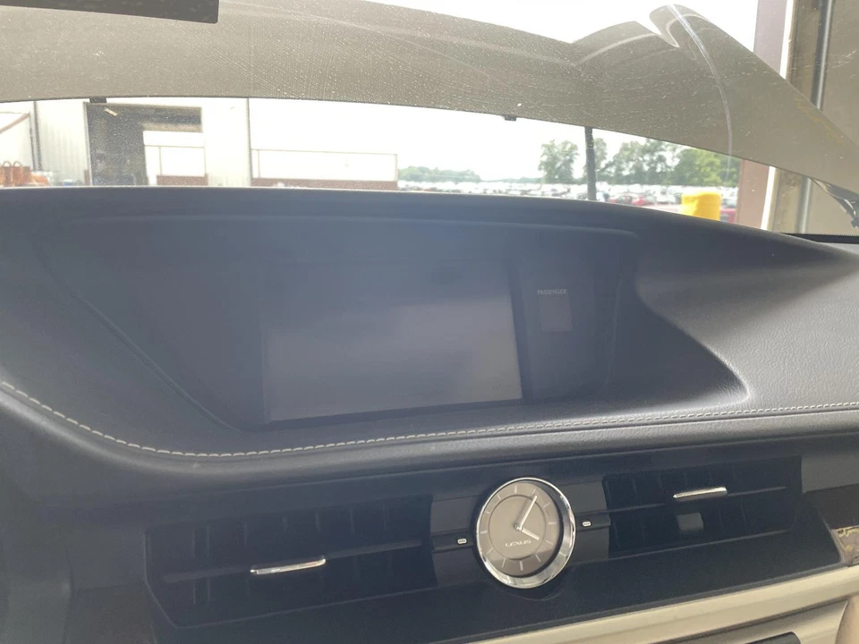 Pantalla de infoentretenimiento central delantera usada se adapta a: Lexus ES350 2014 display center das Foto 3 de 4
