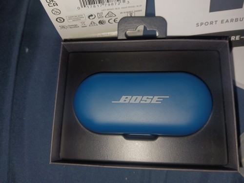 ⚕️BOSE Sport Earbuds Bluetooth Baltic Blue Apple Android Rechargeable Case NEW⚕️ - Zdjęcie 8 z 9