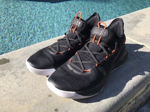 curry 6 black and orange
