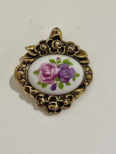Vintage Avon Anhänger verziert goldfarben lila rosa Rosen Blumen auf Porzellan 1" - Bild 5 von 12