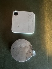 Tile gps tracker/TrackR gps Both