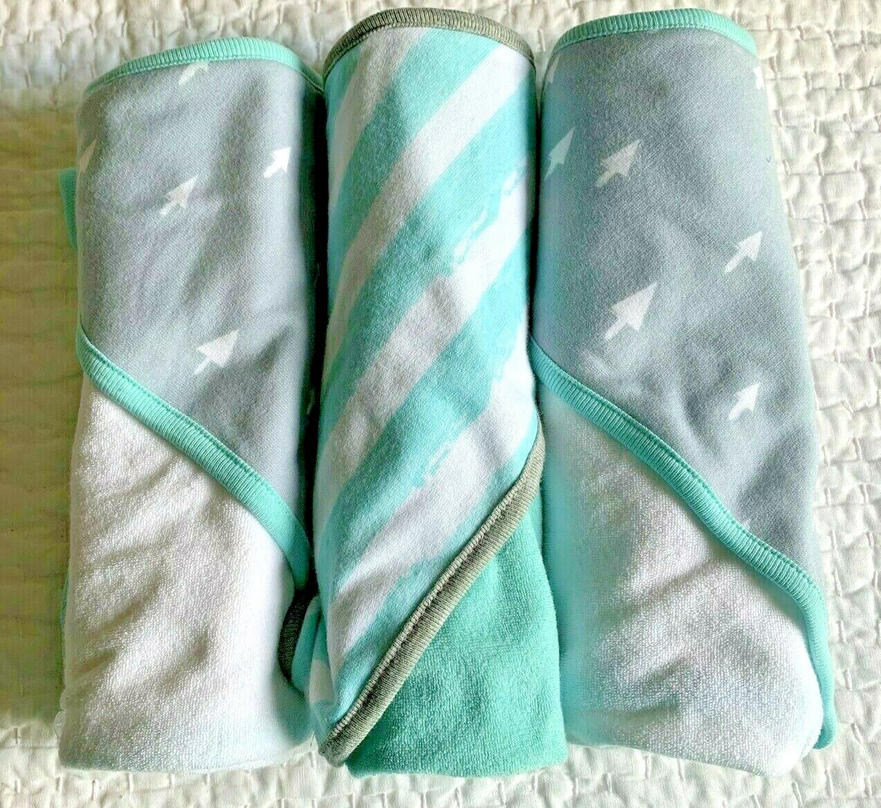 NEW Cloud Island 3 pack Infant Hooded Towels Light Weight 30