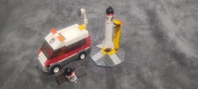 LEGO City: Space 3366 Satellite Launch Pad Complete Except No Mini Fig