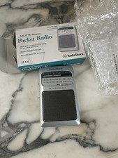 Radio Shark AM/FM-Stereo Pocket Radio Working