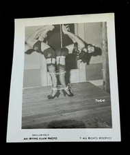 RARE BETTIE PAGE VINTAGE 1950's 4 x 5 PHOTOGRAPH BY IRVING KLAW