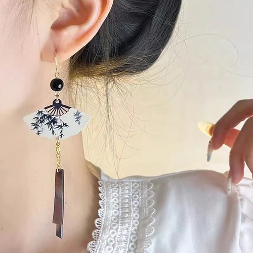 1Pair Chinese Style Fan Pendent Tassel Earrings National Style Earrings Gifts - Picture 4 of 7