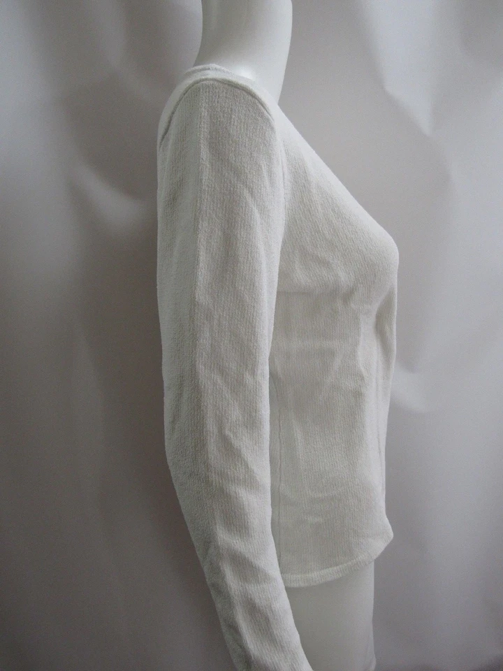 SportsWorks Studio Off White V Neck Button Cardigan Size Large - Image 4 of 4