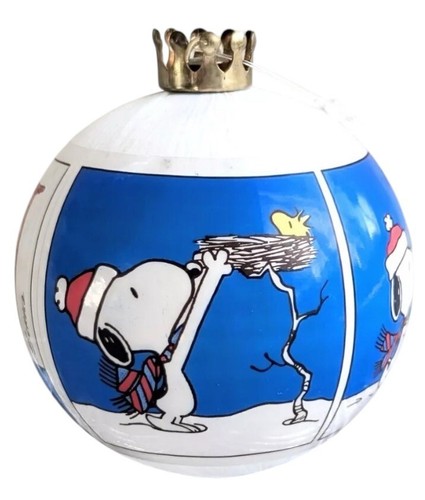 Adorno irrompible vintage Hallmark Peanuts Snoopy satinado Navidad 1983 - Imagen 3 de 6