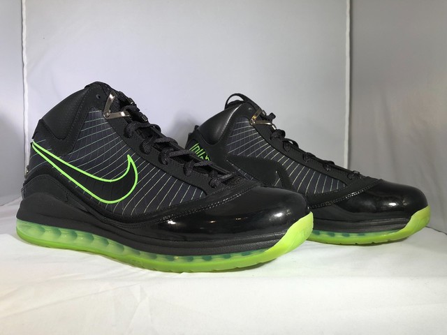 lebron 7 dunkman