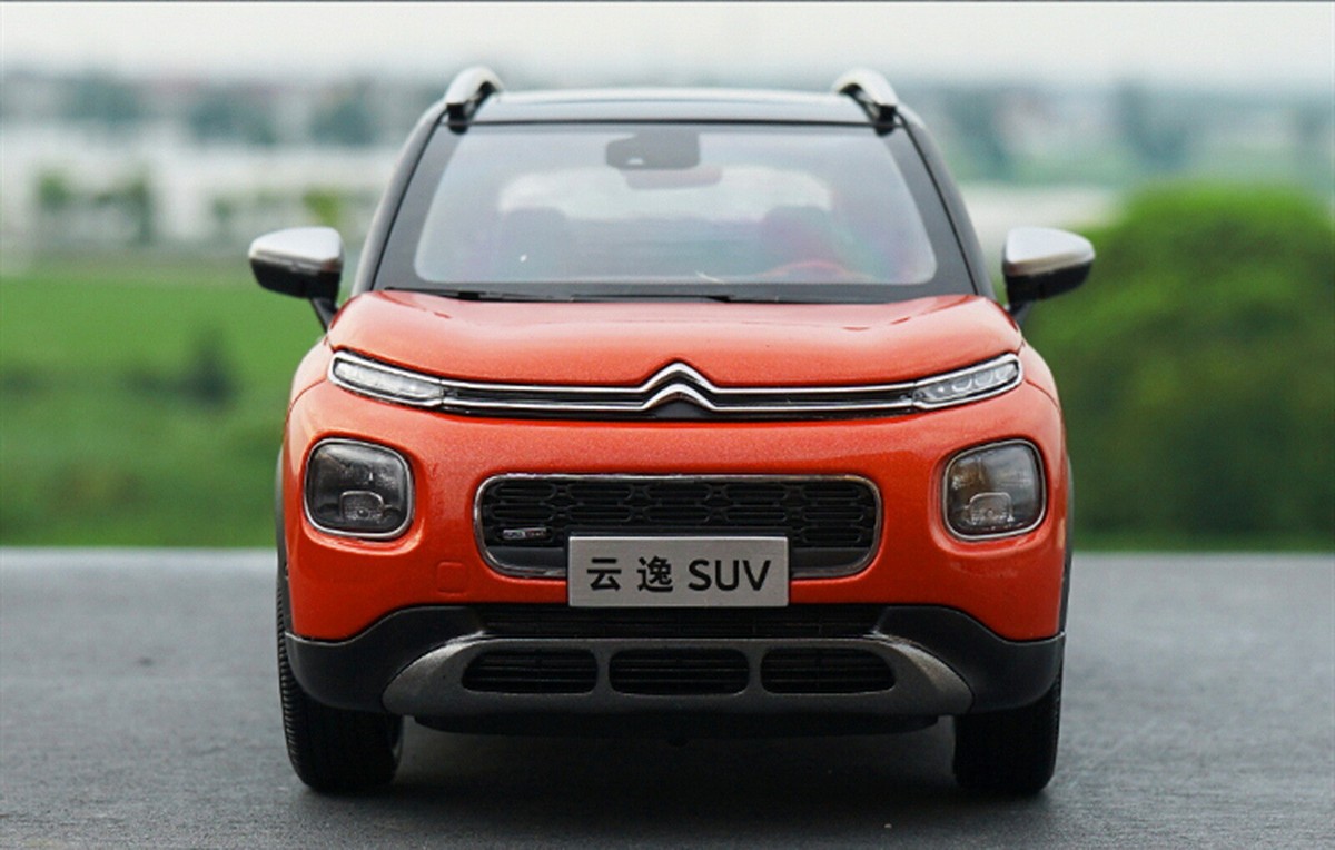 ミニカー 1/18 シトロエン C4 Aircross オレンジ Amazon | シトロエン特注 1/18 シトロエン CITROEN C4 AIRCROSS