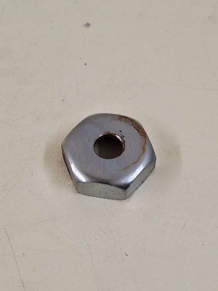 DADO FORCELLONE POSTERIORE MOTO GUZZI 850 T5 Foto 2 de 4