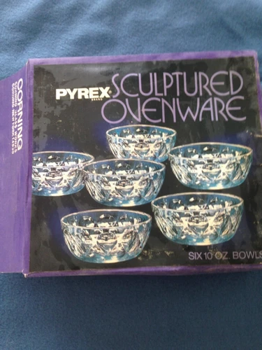 NOS-Vintage- Pyrex #812, 6 bowl set of Clear Sculptured 10oz- 300mL Bowls only
