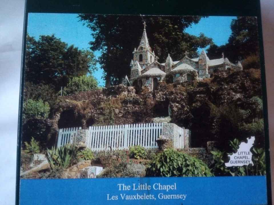 Wentworth The Little Chapel Les Vauxbelets Guernsey 250 pce Wooden Jigsaw Puzzle - Image 3 of 4