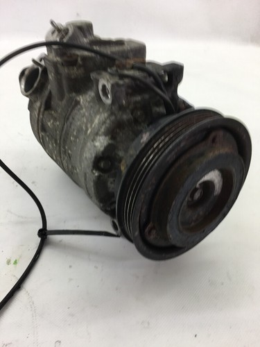 VW Passat 3B6, B5 Klimakompressor  8D0260805J Kompressor Klimaanlage