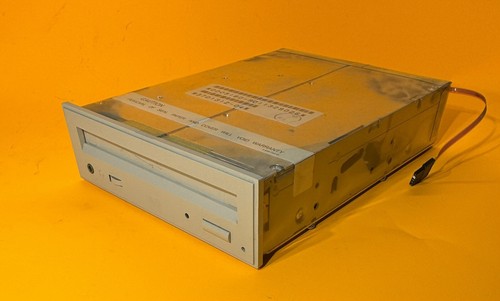 Sun 370-1312 SunCD 5.25" 644MB CD-ROM Lt Grey Bezel Sony CDU-8012 X558A w/CABLE - 第 4/20 張圖片