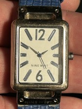 NINE WEST Y121E Ladies Wrist Watch. Runs Very Good