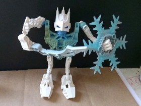 LEGO Bionicle Agori Metus 8976 Very Good Condition