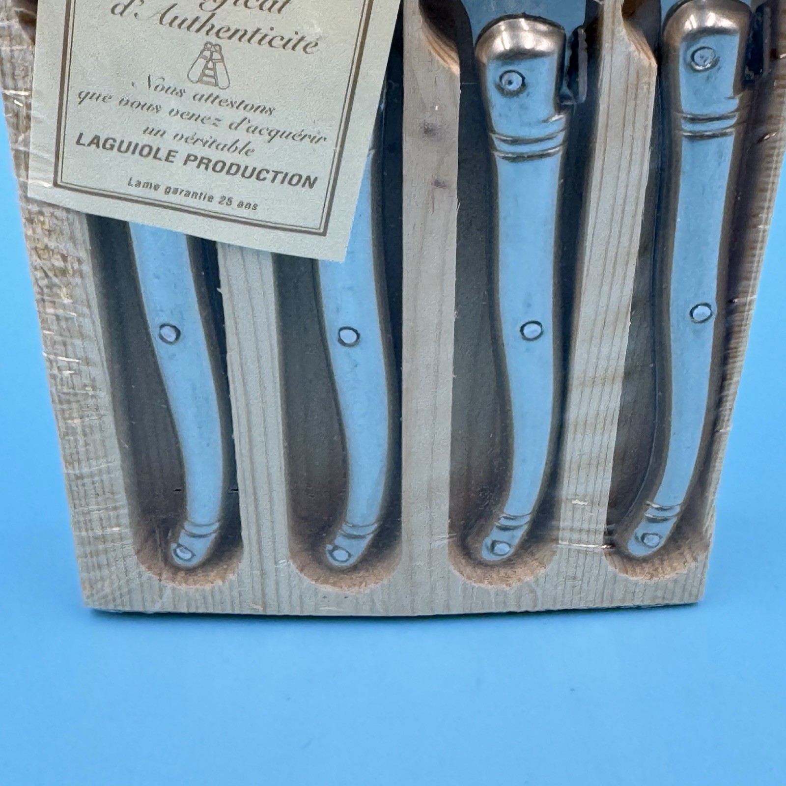Set of 4 Red LAGUIOLE French Butter Cheese Pate Knives Spreaders in Wood Box New