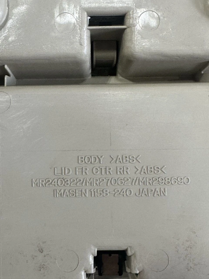 MITSUBISHI MONTERO 1997 1998 1999 DEPORTIVO TECHO SUPERIOR CONSOLA DOMO BRONCEADO LIGERO Foto 4 de 4