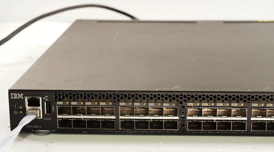 IBM SAN48B-5 2498-F48 480SFP Port System Storage Fibre Channel Password Protect - Image 3 of 4