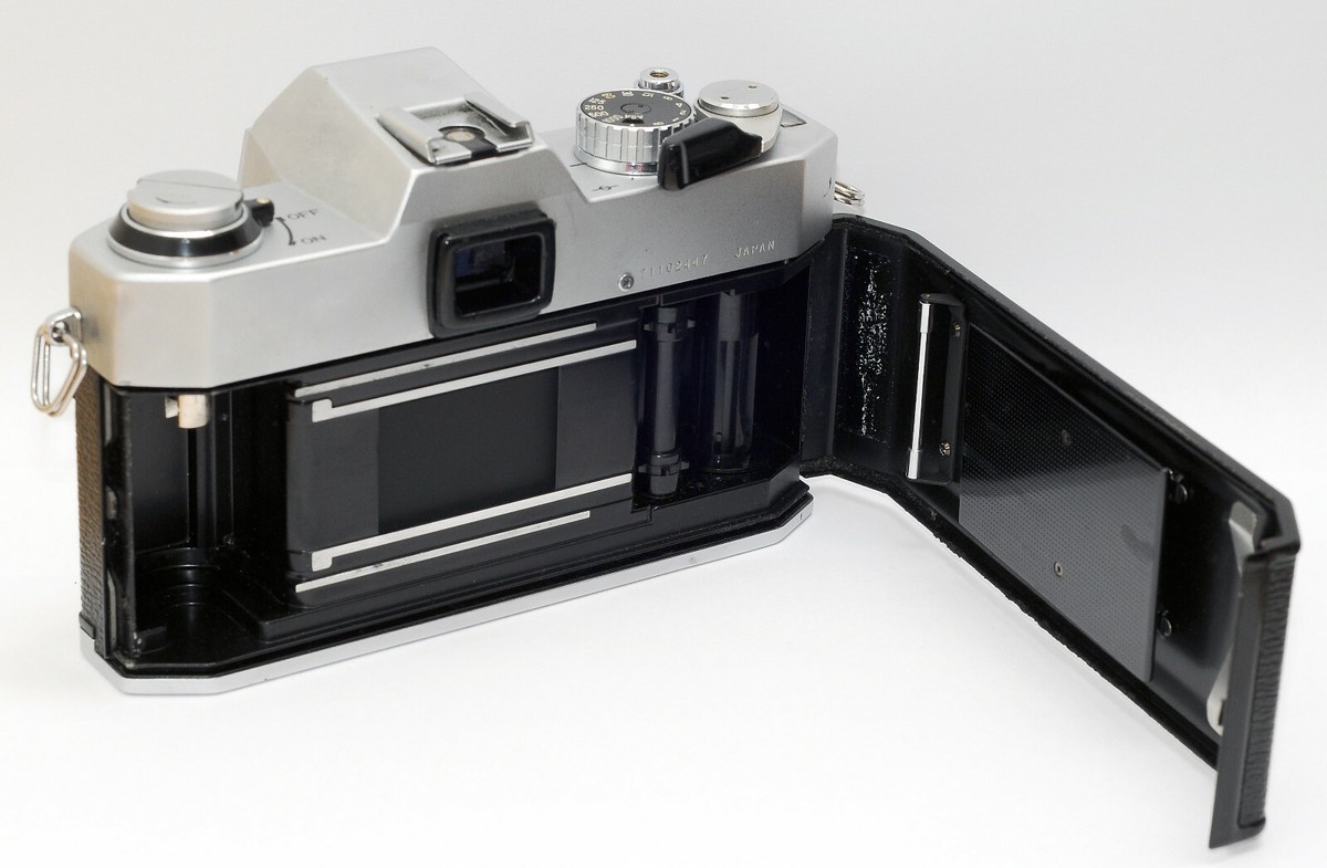 CARL ZEISS PLANAR 50mm f/1.4 CY LENS Contax with Yashica FX