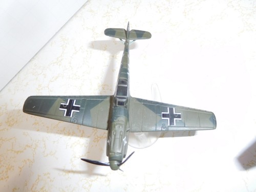 7 Vintage Corgi Metal Airplanes - Picture 6 of 10