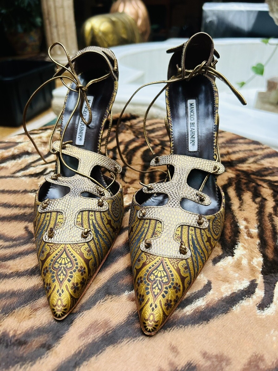 靴 MANOLO BLAHNIK manolo blahnik 41 Ankle Tie Heel. Made From Marine Lizard